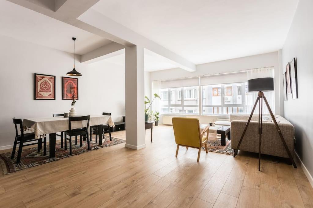 Spacious Apt W/ Amazing Location Apartmán Istanbulská provincie